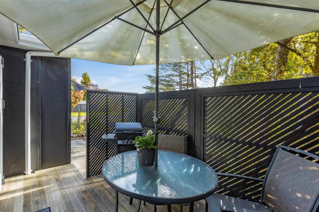 Bellbird Cottage - Lake Taupo Bach Waitahanui Exterior photo